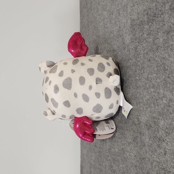 Charaka 6" Squishmallow stuffed animal Pastel Valentines Day Pig with wings - Picture 4 of 5